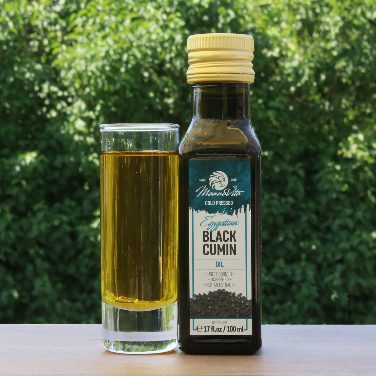 Mannavita koldpresset sort kommenfrøolie • 100 ml